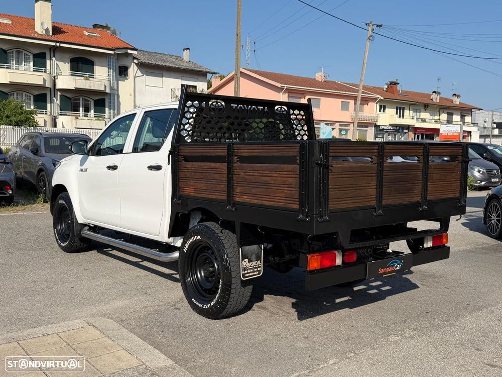 Toyota Hilux 2.4 D-4D 4WD CD CH - 8