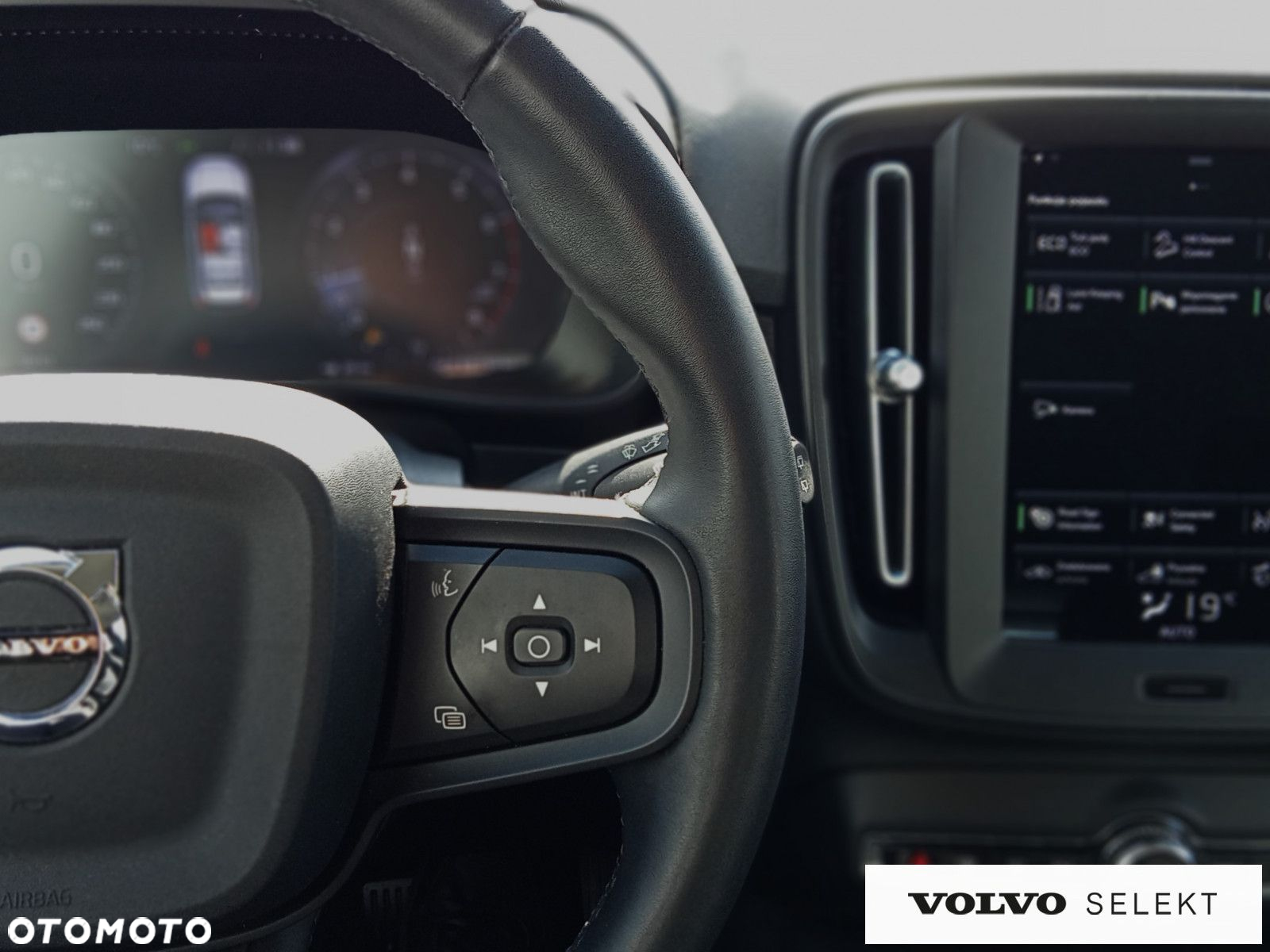Volvo XC 40 - 8