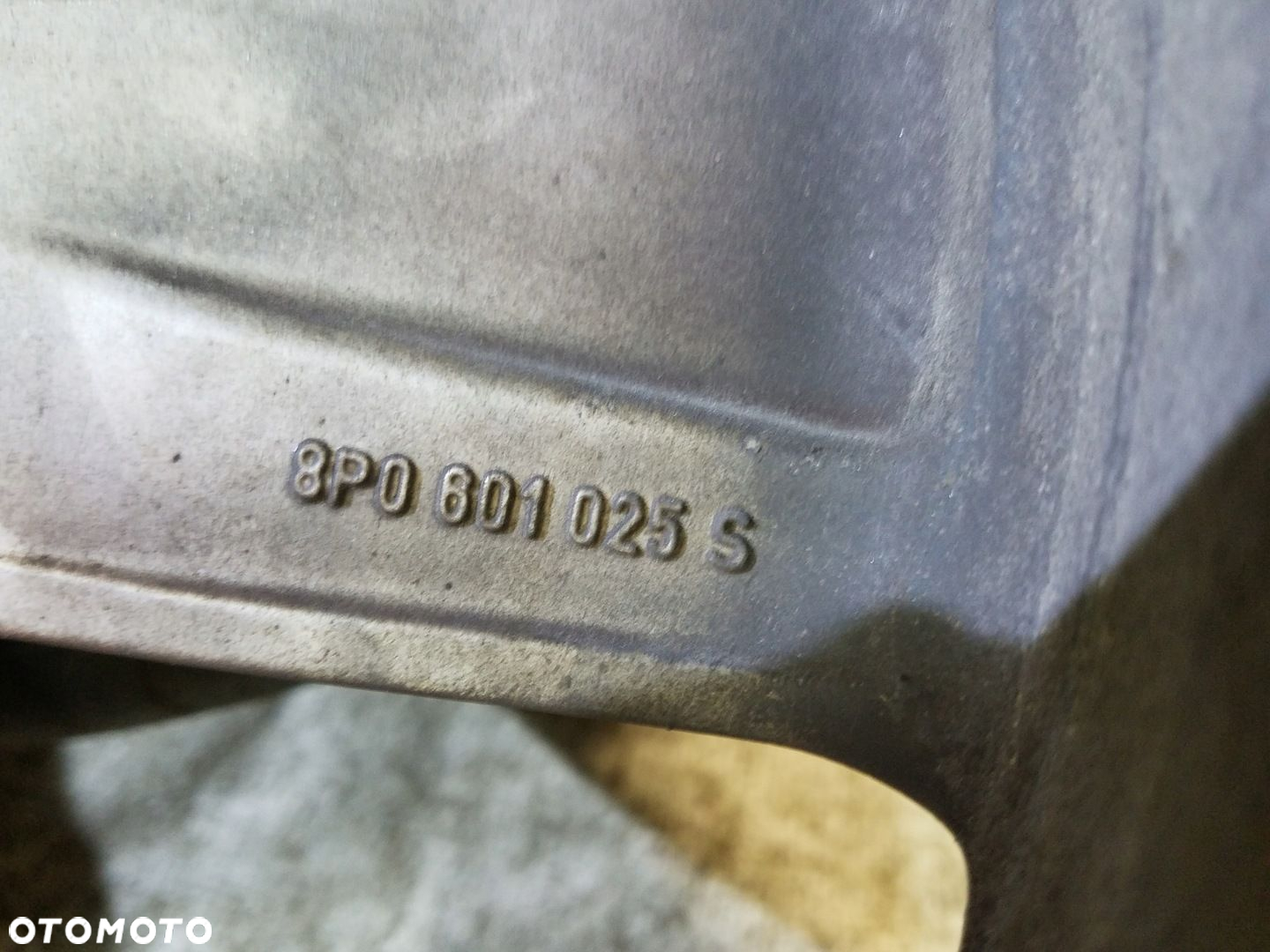 FELGI ALUMINIOWE ALUFELGI AUDI A3 8P R18 18 - 10