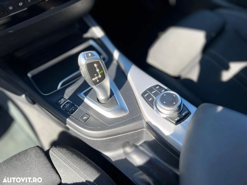 BMW Seria 1 - 14