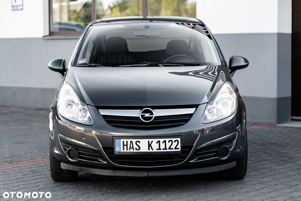 Opel Corsa 1.4 16V Cosmo - 7
