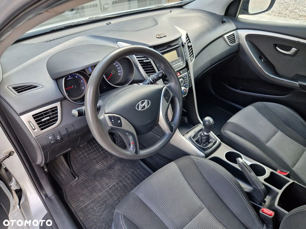 Hyundai i30 1.4 CRDi Comfort - 10