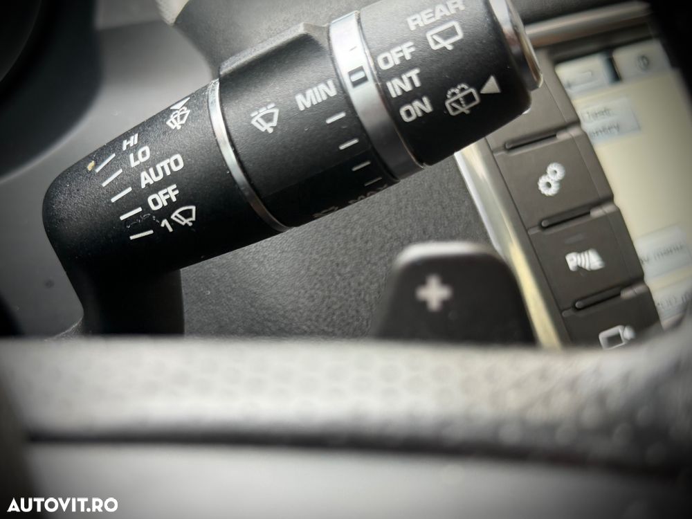 Land Rover Range Rover Evoque - 22