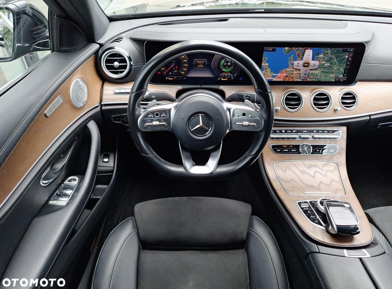 Mercedes-Benz Klasa E - 13