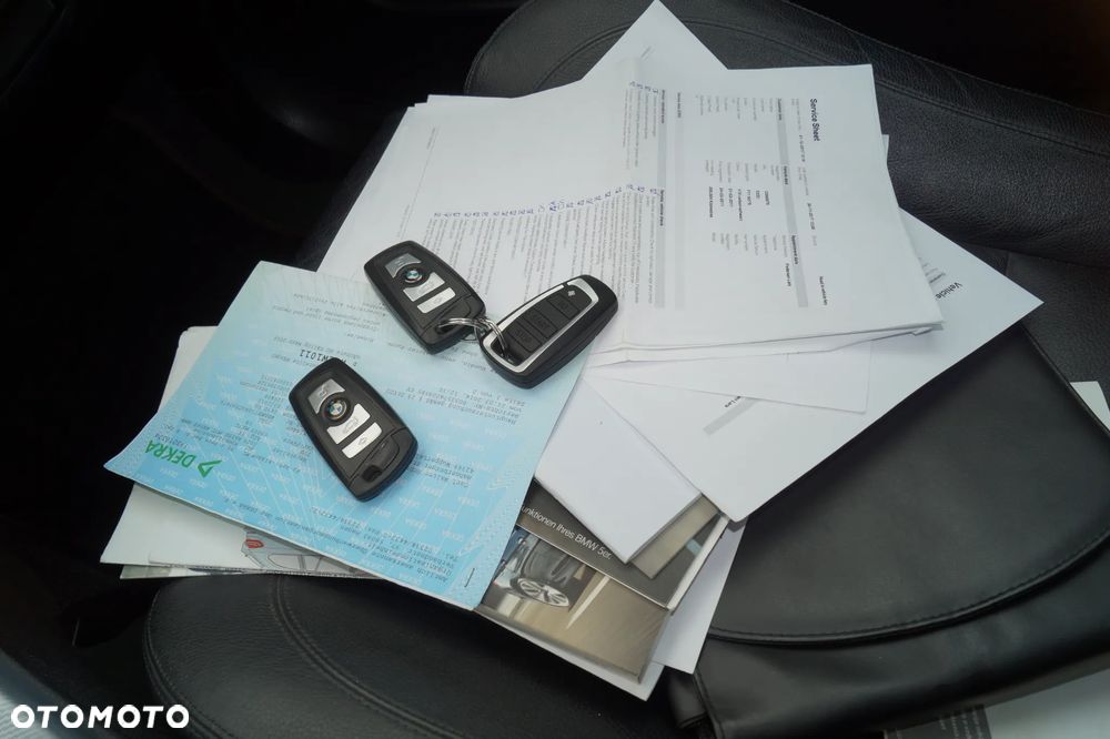 BMW Seria 5 535d - 37