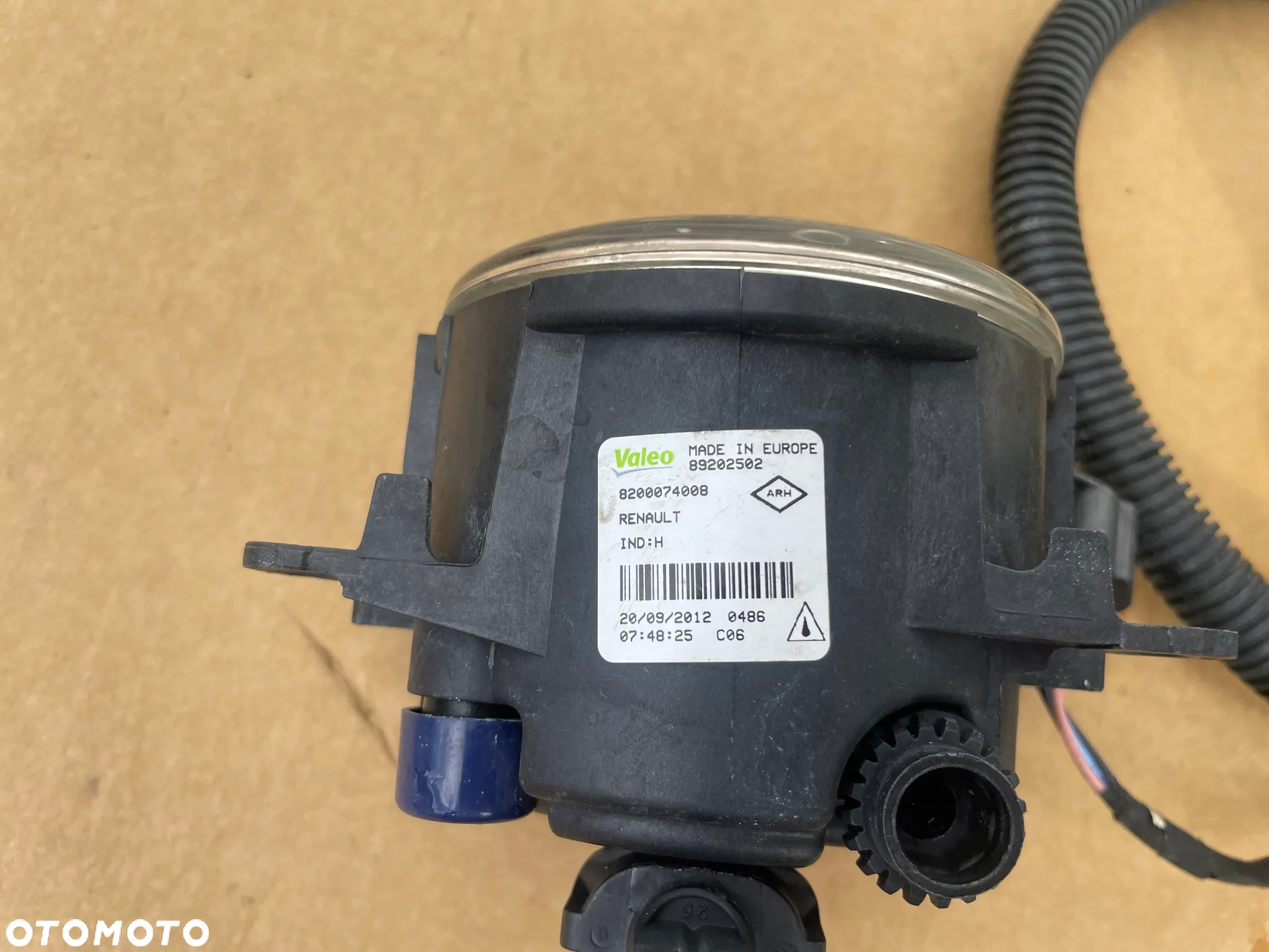 RENAULT LAGUNA III LIFT HALOGEN PRAWY LEWY INSTALACJA ZDERZAKA ORYGINALNE KOMPLET - 2
