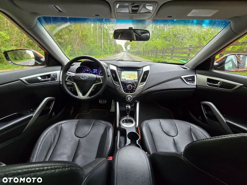 Hyundai Veloster 1.6 GDI Premium - 6