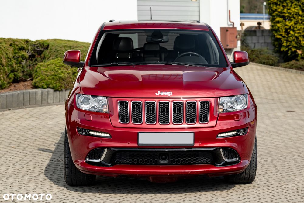 Jeep Grand Cherokee SRT8 - 7