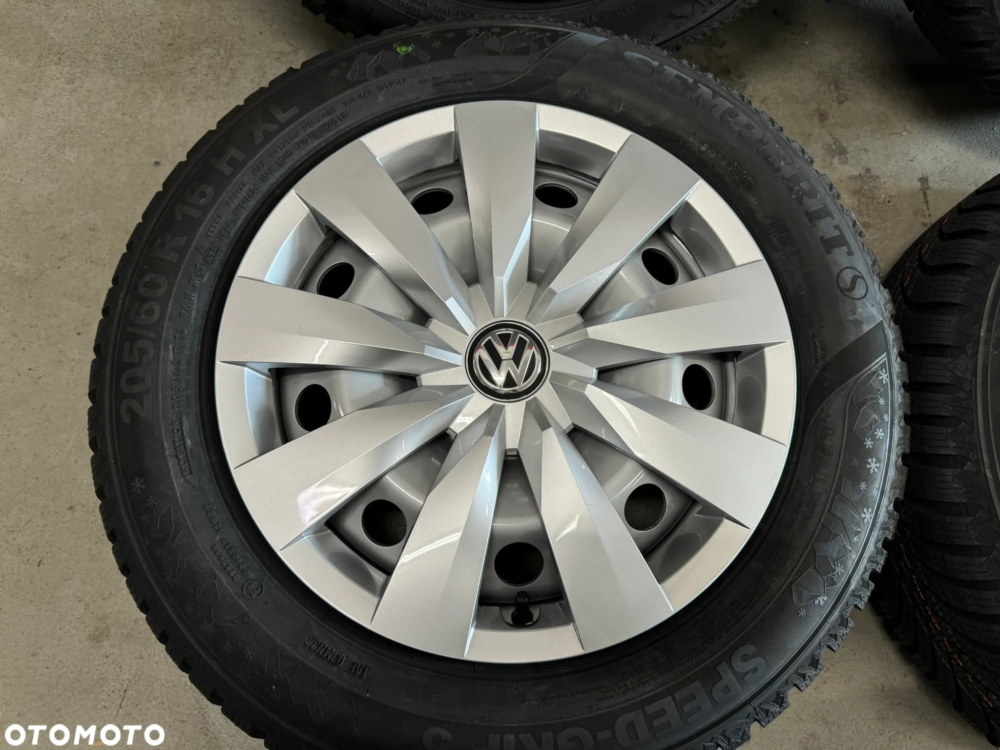 Koła Zimowe VW Touran 5TA 16 cali 5x112 4szt. Opony Zimowe Semperit 205/60/16 96H XL Nowe z kołpakami! - 4