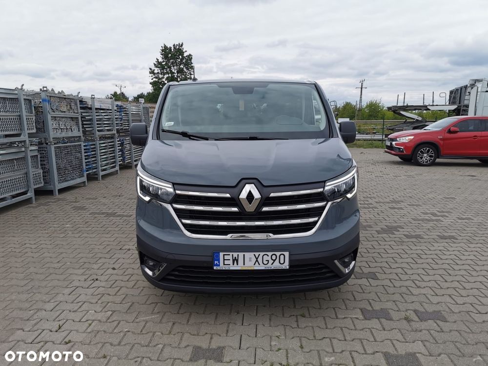Renault Trafic - 2