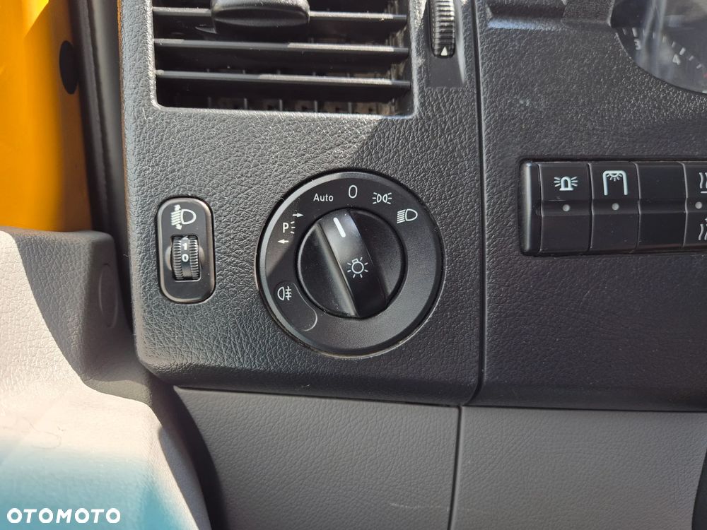 Volkswagen Crafter L3H2, 2.5TDi 136KM, blaszak, automat, klima, webasto - 11