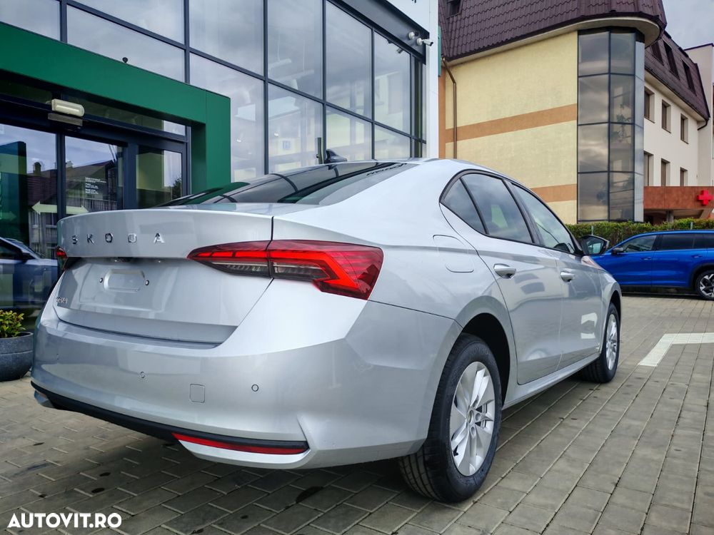 Skoda Octavia 2.0 TDI 150 CP DSG Selection - 6