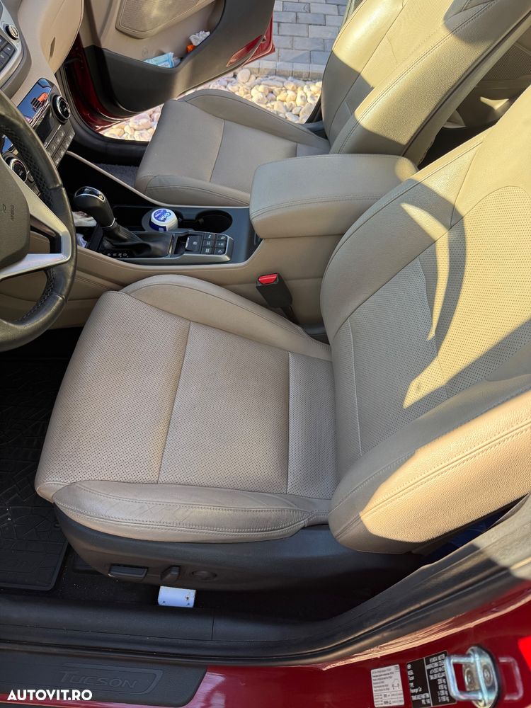 Hyundai Tucson 2.0 CRDI 4WD 6AT Premium+ - 8