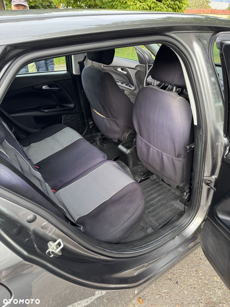 Fiat Tipo - 12