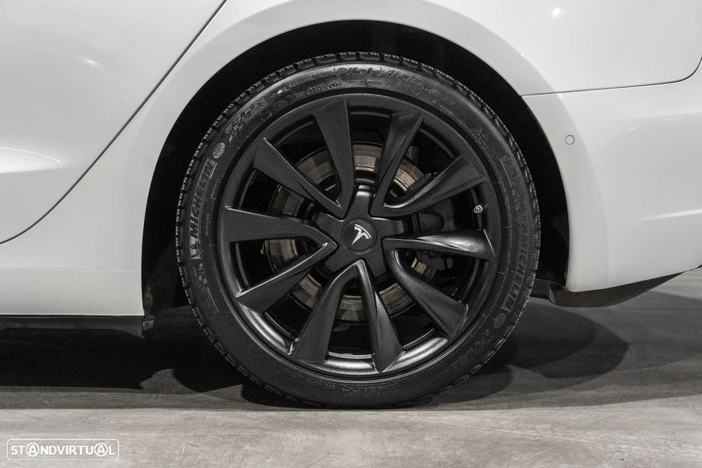 Tesla Model 3 Long Range AWD Dual Motor - 30