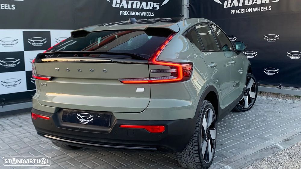 Volvo C40 Recharge 82 kWh Single M. Extended Range RWD Plus - 4