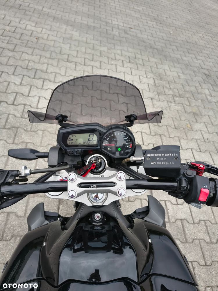 Yamaha FZ - 7