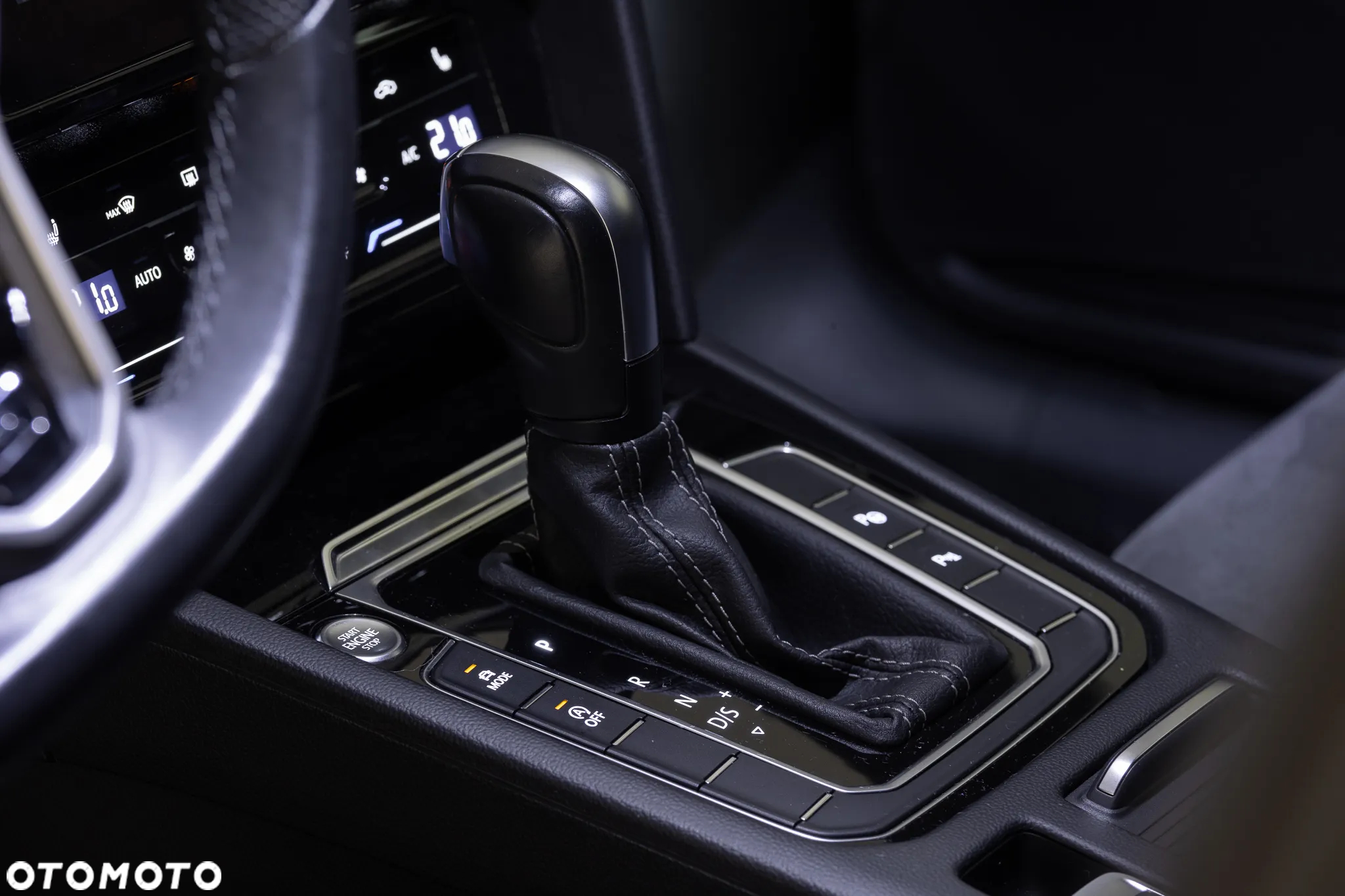 Volkswagen Arteon 2.0 TDI R-Line DSG - 18