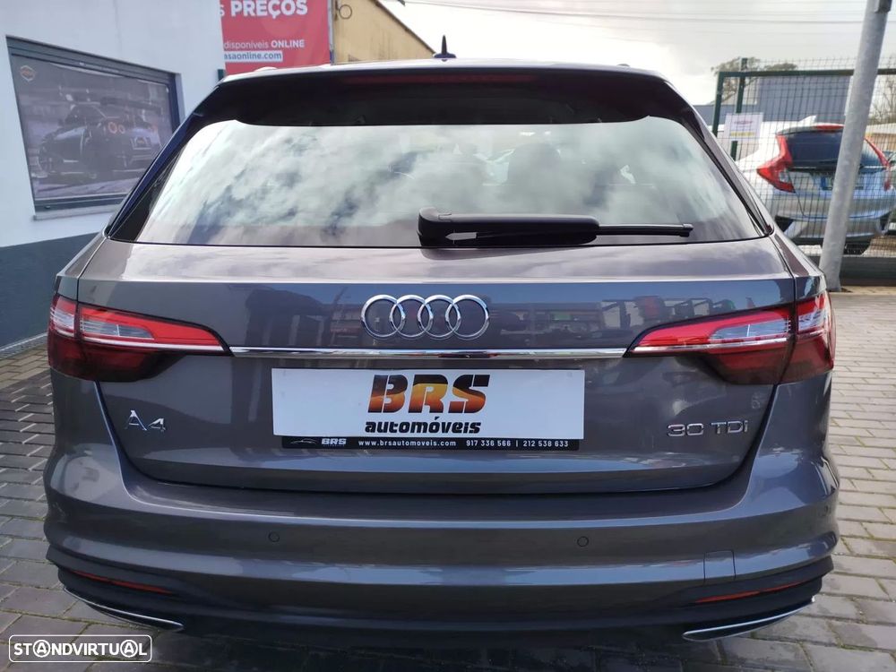 Audi A4 Avant 30 TDI Advanced S tronic - 2