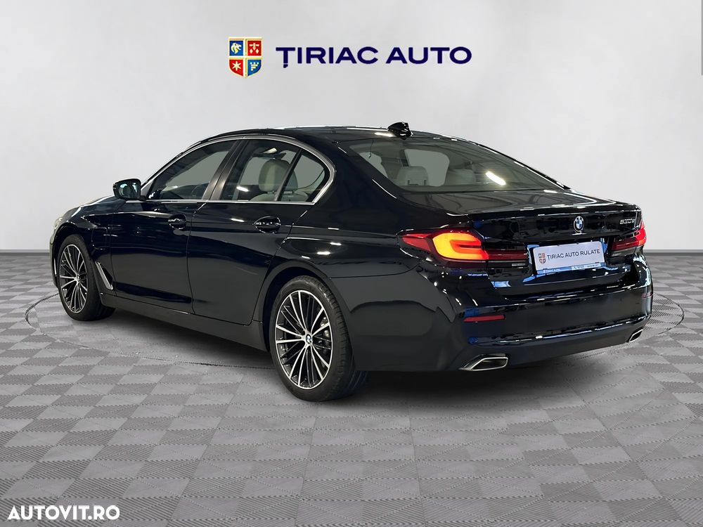 BMW Seria 5 530e Aut. - 3