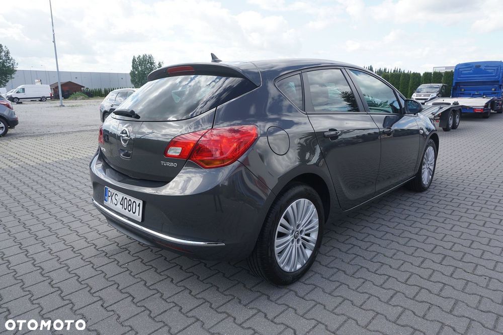 Opel Astra 1.4 Turbo - 36