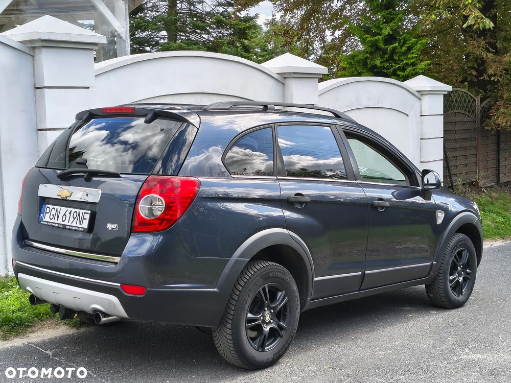 Chevrolet Captiva 2.4 2WD 5 Sitzer LS - 2