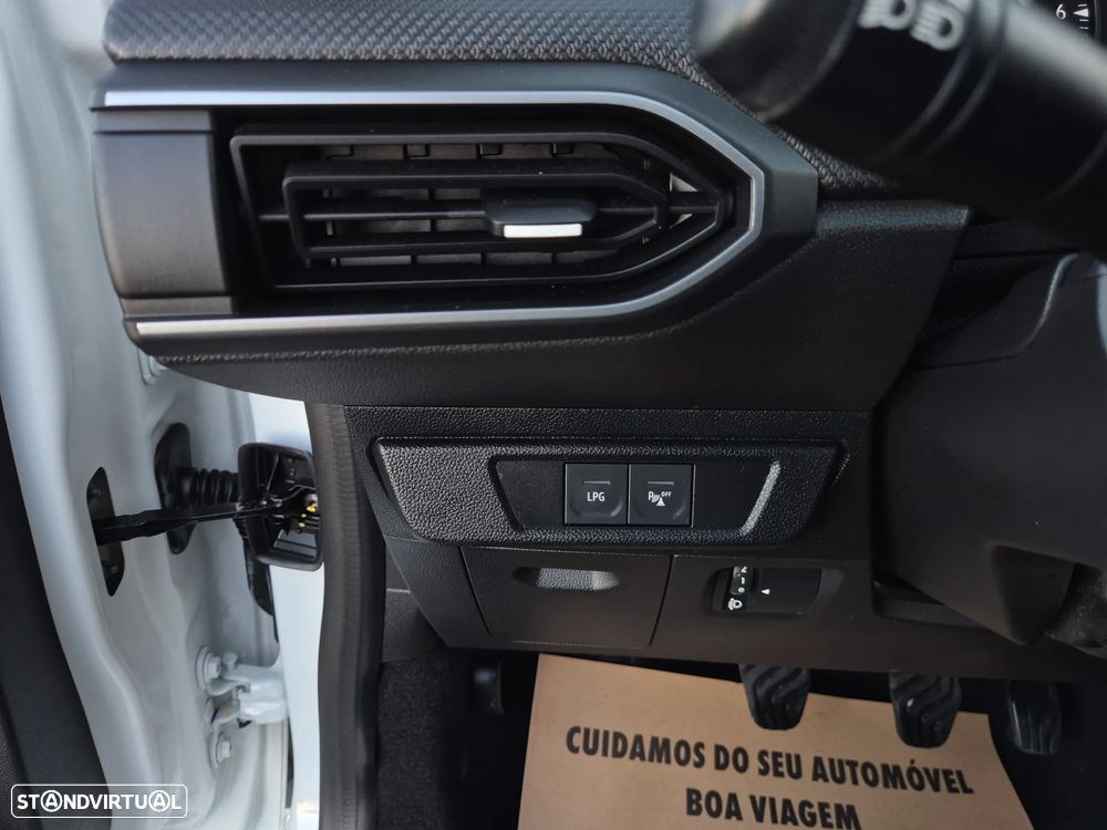 Dacia Sandero 1.0 ECO-G Essential Bi-Fuel - 24
