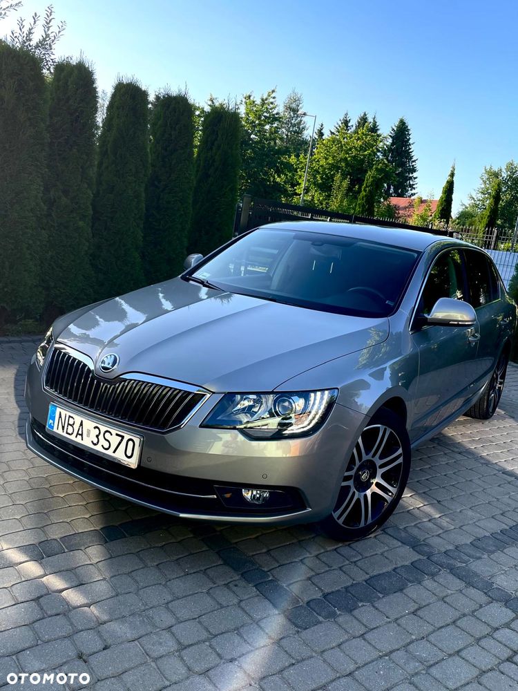 Skoda Superb 1.8 TSI Elegance DSG - 2