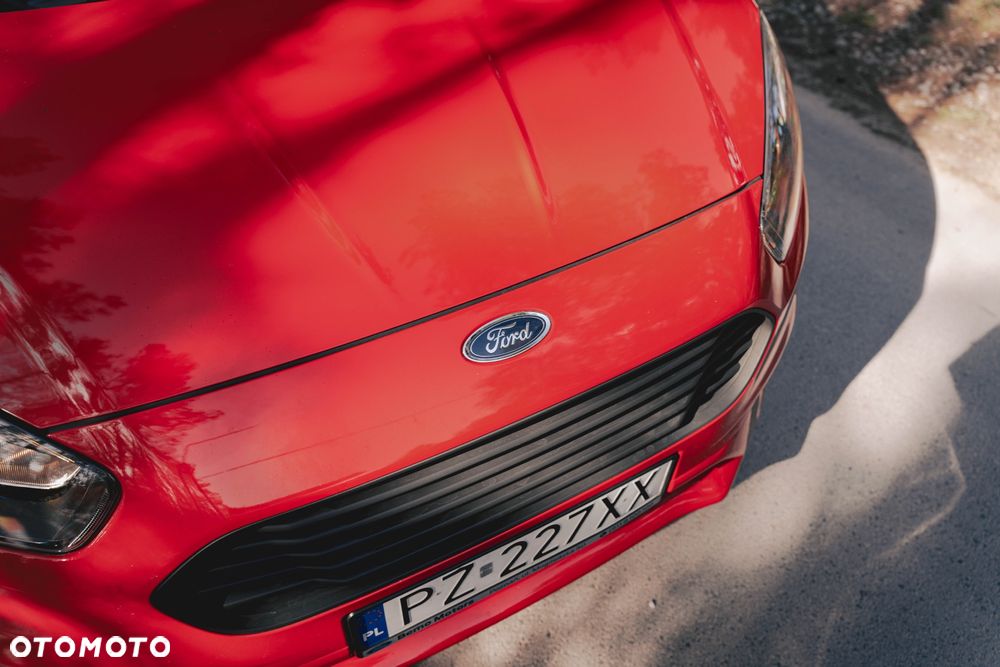 Ford Tourneo Courier 1.5 TDCi Trend - 14