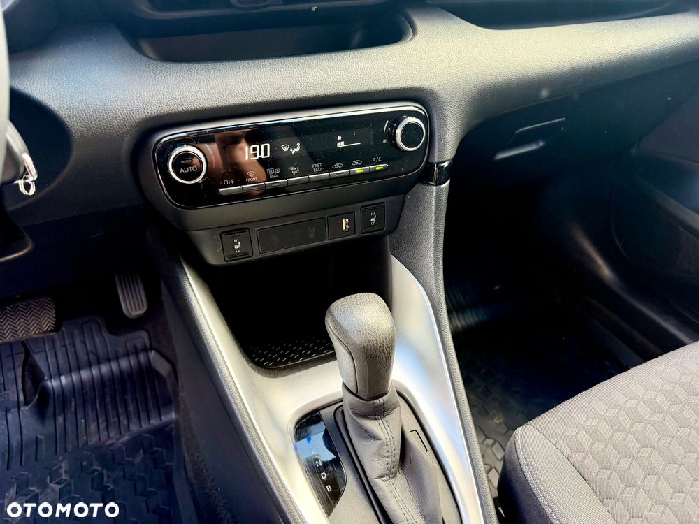 Toyota Yaris 1.5 VVT-i Comfort - 18