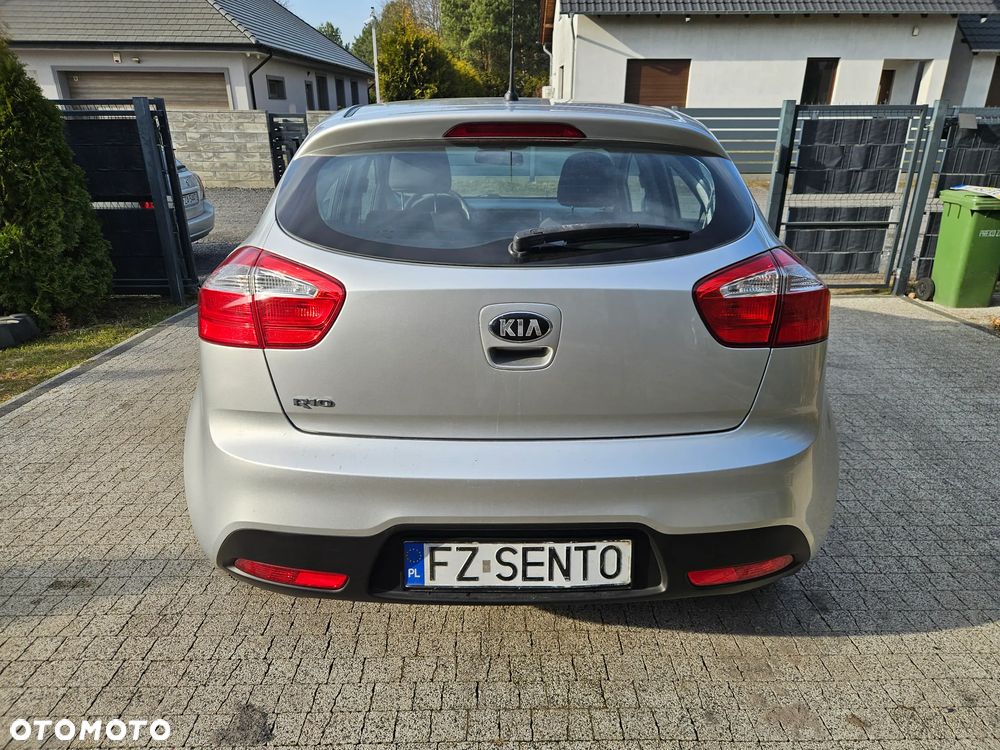 Kia Rio 1.4 Edition 7 - 5