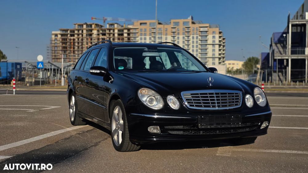 Mercedes-Benz E 320 Estate Aut Avantgarde - 2