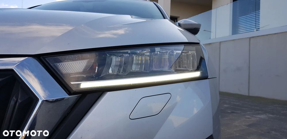 Skoda Octavia 1.0 TSI Sport Edition - 1