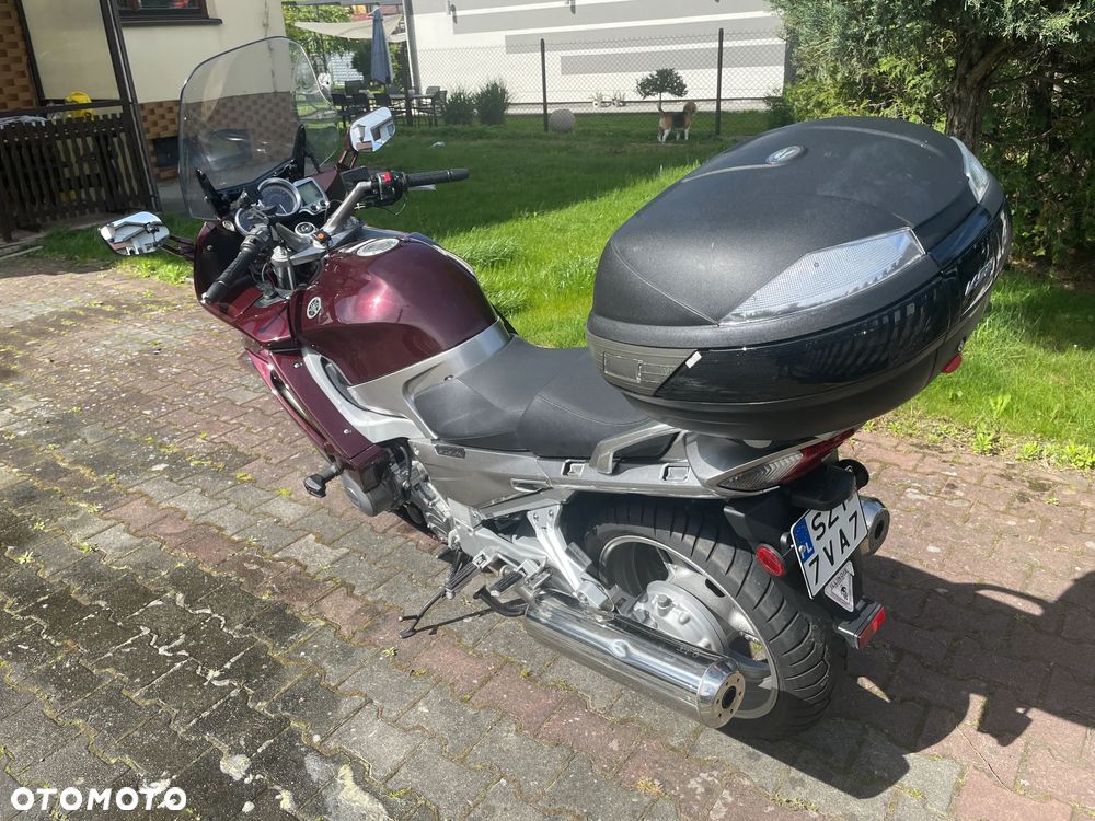 Yamaha FJR - 6