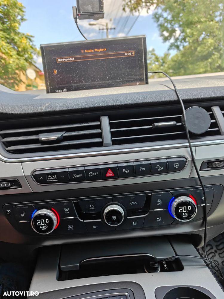 Audi Q7 - 10