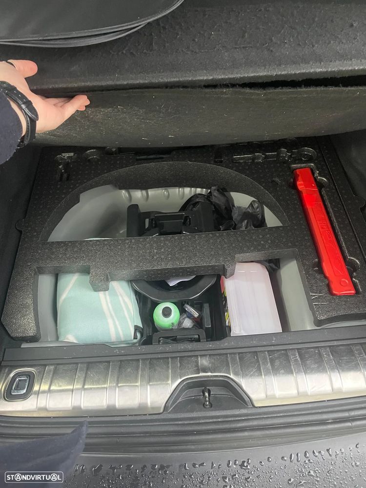 Peugeot 2008 PureTech 110 Stop&Start EAT6 Allure - 42