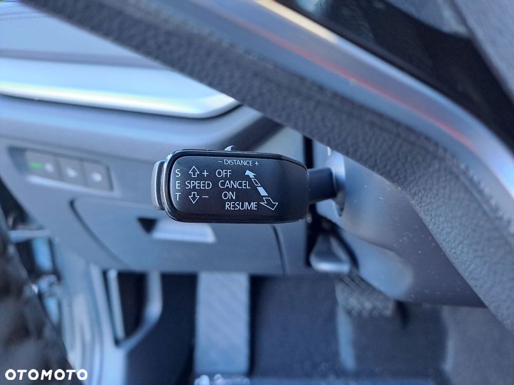 Skoda Octavia 1.5 TSI mHEV Drive Selection DSG - 10