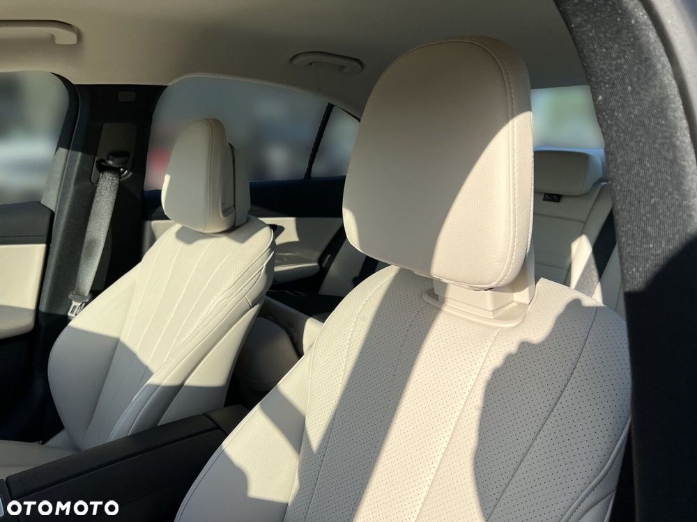 Mercedes-Benz Klasa E 200 mHEV 4-Matic Avantgarde 9G-Tronic - 12