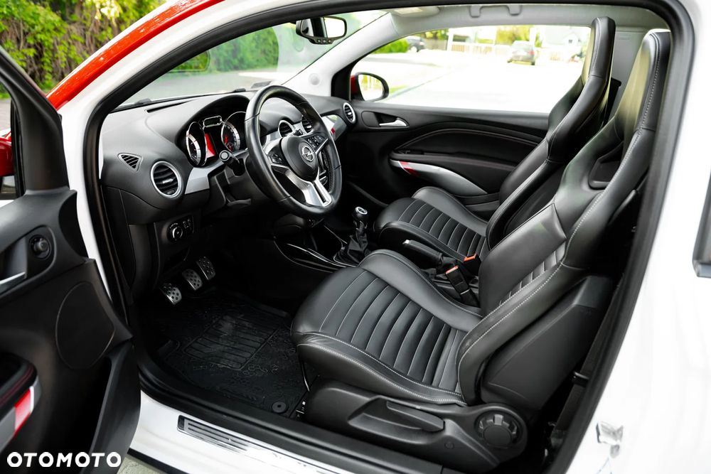 Opel Adam 1.4 Turbo S - 16