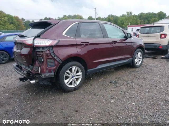 Ford Edge - 4