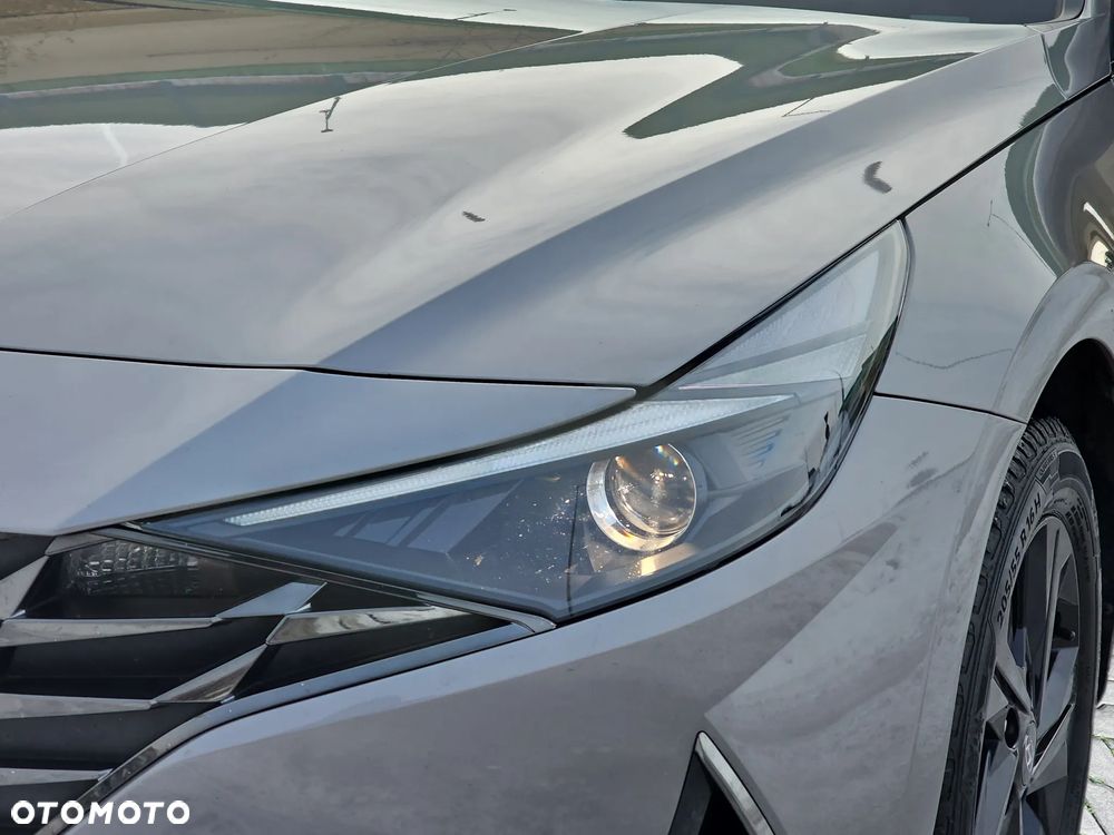 Hyundai Elantra 1.6 Smart - 34