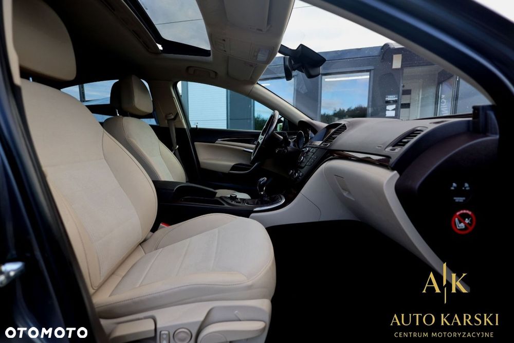 Opel Insignia - 33