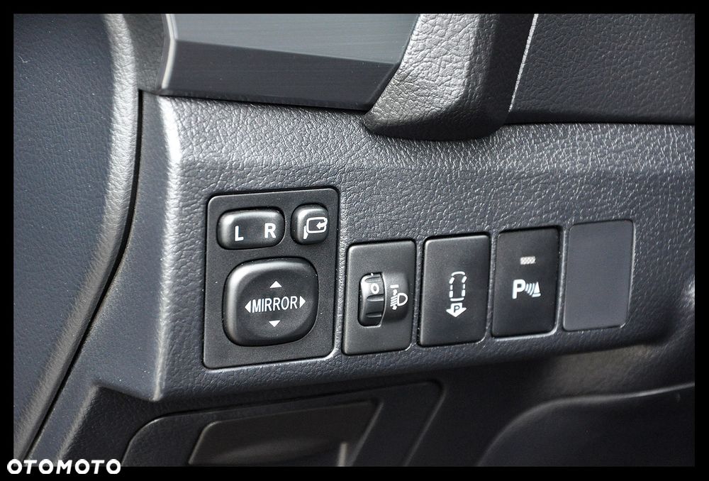Toyota Auris - 30