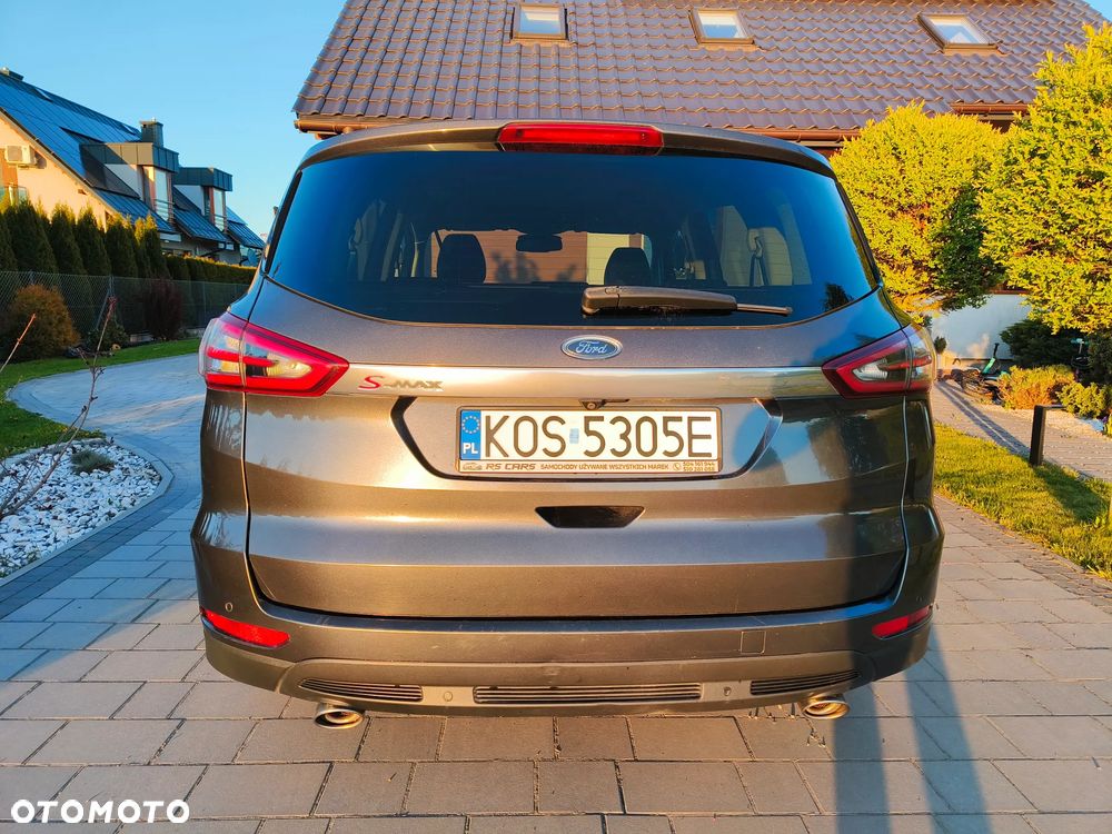 Ford S-Max 2.0 TDCi Titanium PowerShift - 7