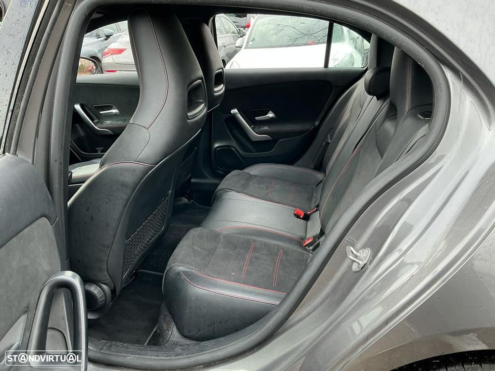 Mercedes-Benz A 250 e AMG Line - 7