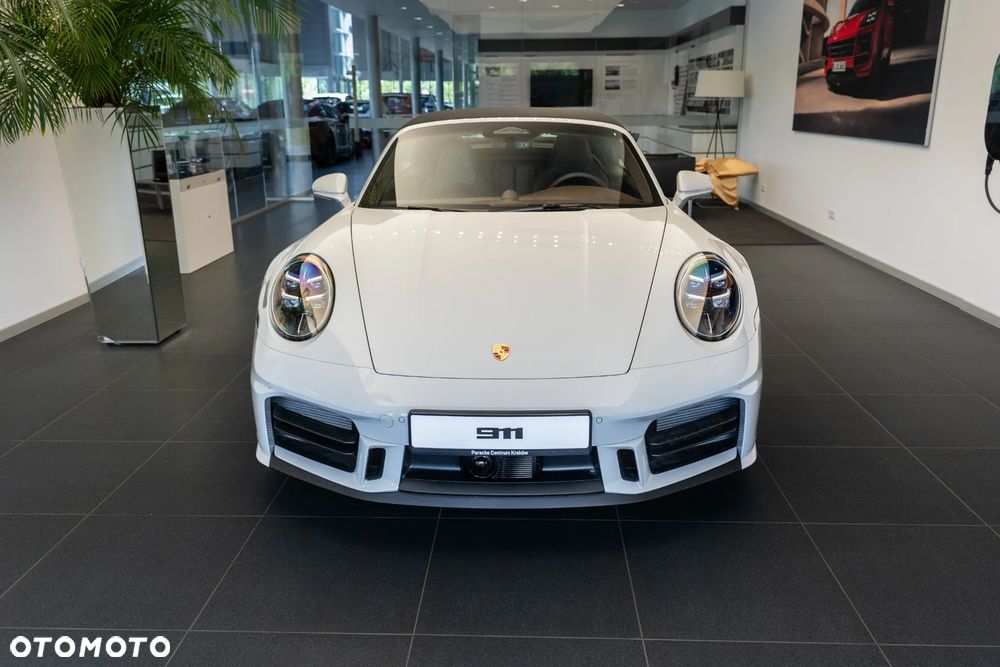 Porsche 911 Carrera 4S - 5