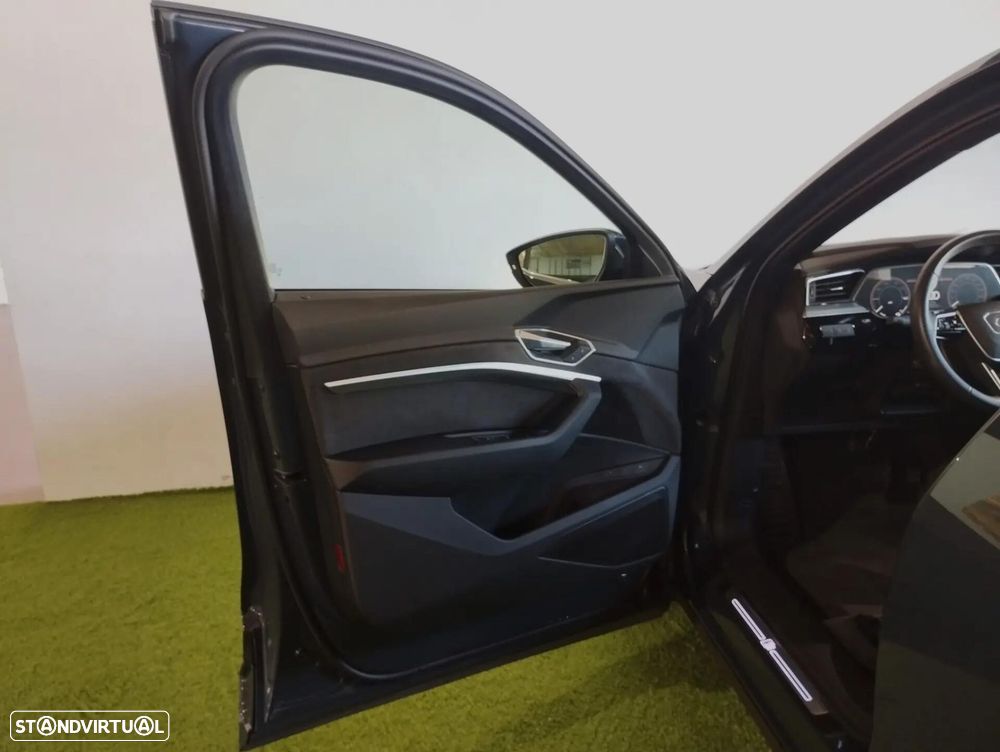 Audi e-tron Sportback 55 quattro S line - 24