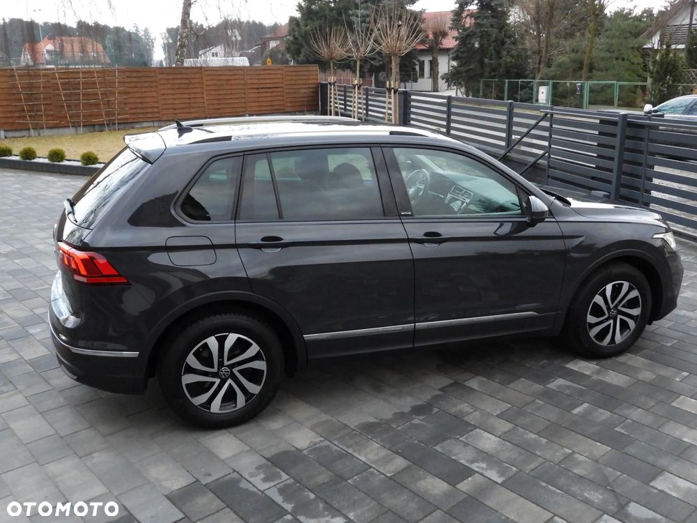 Volkswagen Tiguan - 15