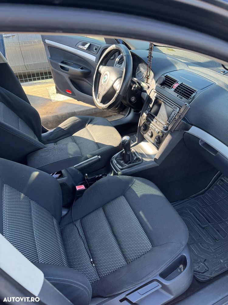 Skoda Octavia 1.9 TDI DPF Ambiente - 17