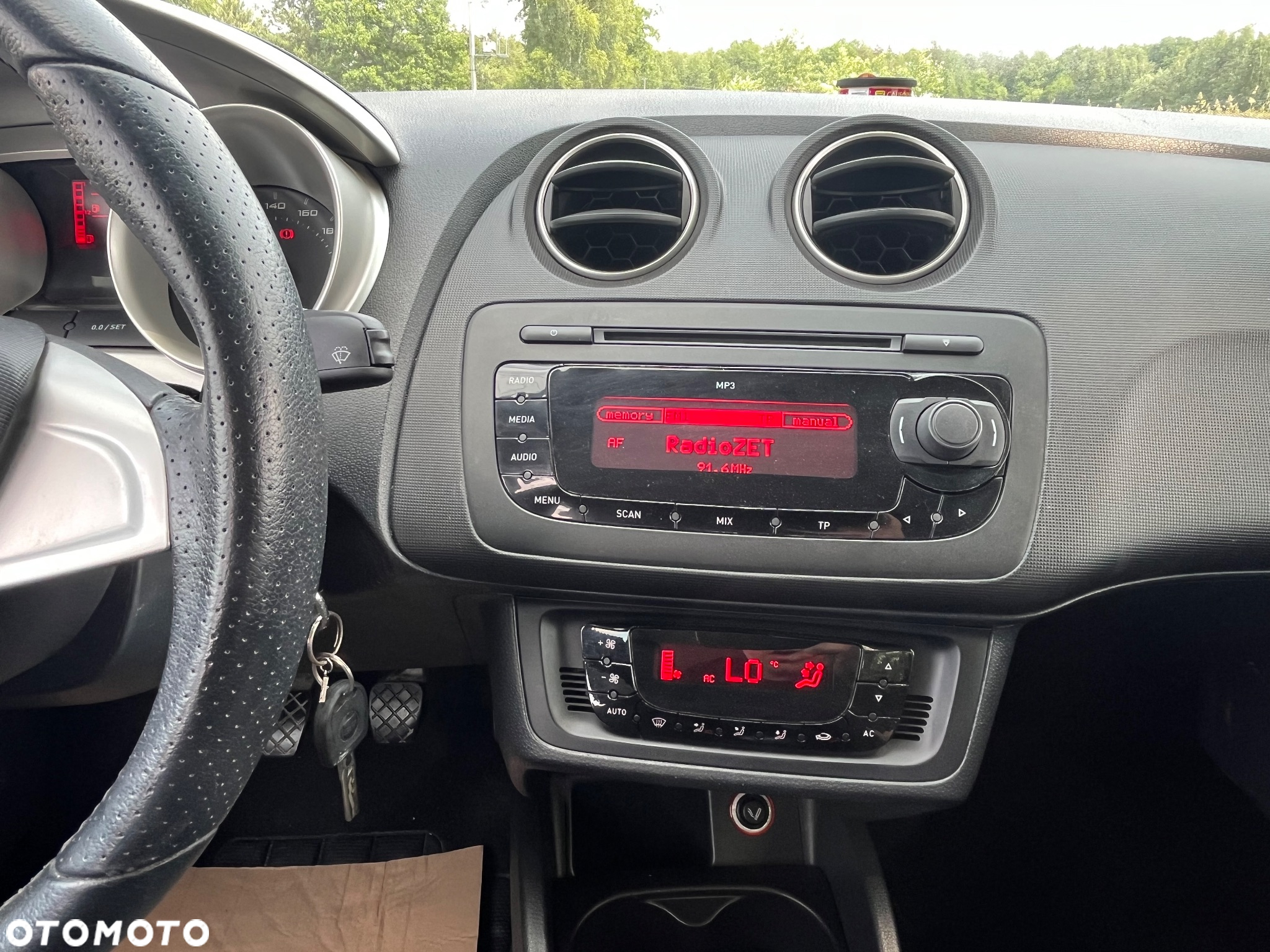 Seat Ibiza 1.4 16V Sport - 14